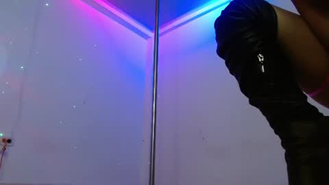 100 explicit here. follow  online show from 2, 7, 2026