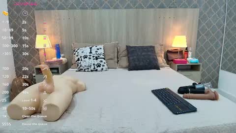 Martina online show from 28, 7, 2026