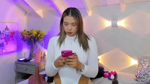 martina mIIler online show from 27, 4, 2026