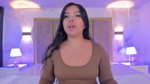 Snapshot of martinagarcia__ chatting on 8, 6, 2026 Martina Garcia online show from 8, 6, 2026