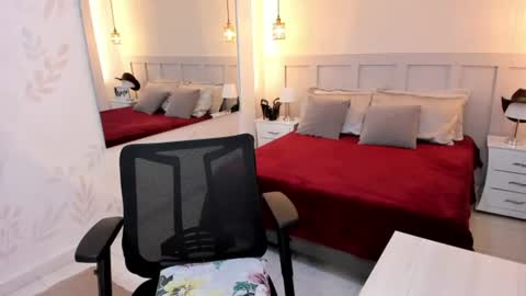 Snapshot of martinaguzmann chatting on 10, 6, 2026 Martina online show from 10, 6, 2026