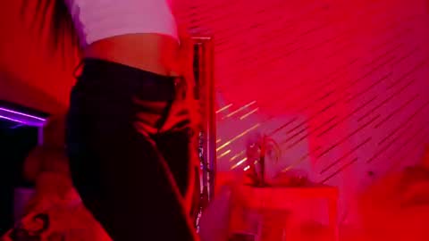 ...  ... online show from 10, 3, 2025