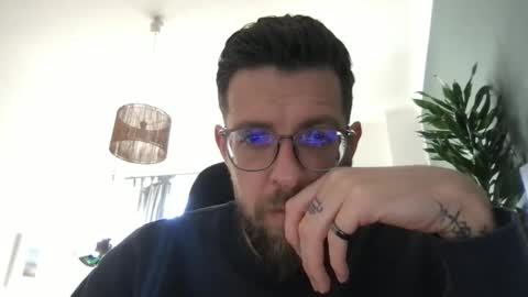 Snapshot of martinmagic467659 chatting on 2, 3, 2026 martinmagic467659 online show from 2, 3, 2026