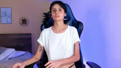 Snapshot of martinnagreco chatting on 12, 11, 2025 Martina and Anastasia online show from 12, 11, 2025