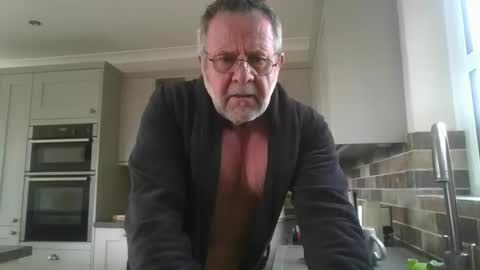 martinrgbxxxx online show from 18, 5, 2026
