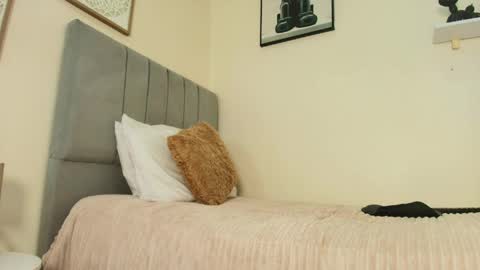 mary_cute9 online show from 22, 4, 2026