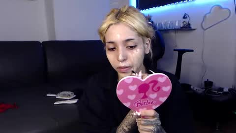                      100   online show from 21, 2, 2025