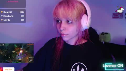                      100   online show from 3, 12, 2025