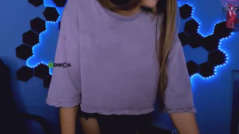 Snapshot of mary_moon__ chatting on 9, 3, 2026 mary_moon__ online show from 9, 3, 2026