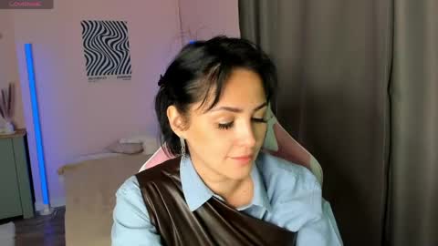 Mary online show from 27, 4, 2026