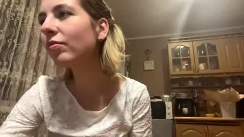 Tessa  online show from 17, 2, 2026