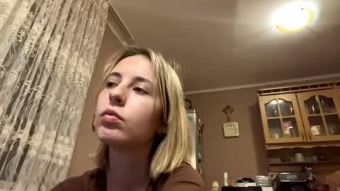 Tessa  online show from 5, 3, 2026