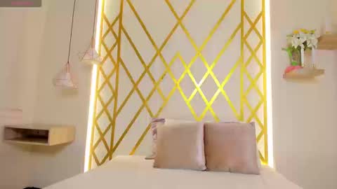   online show from 13, 3, 2026