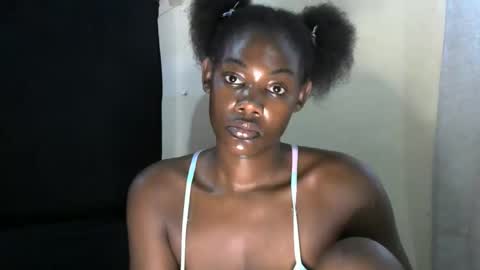 Snapshot of marygaire72 chatting on 7, 11, 2025 Mary online show from 7, 11, 2025