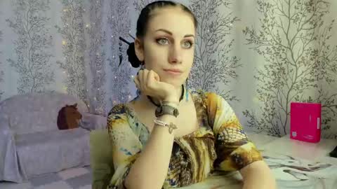 Snapshot of marylou_ chatting on 11, 3, 2025 Mary Lou online show from 11, 3, 2025