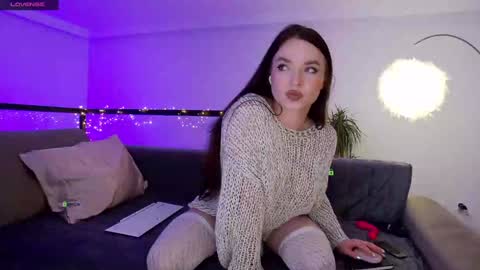 Marina online show from 25, 1, 2025