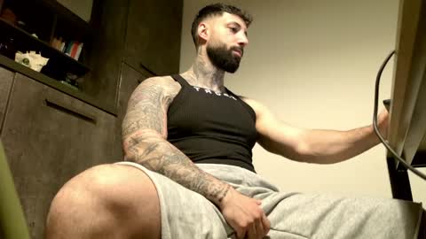 masculineguy69 online show from 23, 5, 2026