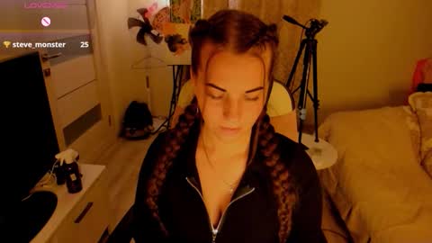 Snapshot of masha179807 chatting on 9, 10, 2025 Masha online show from 9, 10, 2025