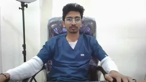 Snapshot of maskboyz2003 chatting on 3, 2, 2025 maskboyz2003 online show from 3, 2, 2025