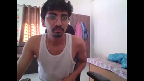 Snapshot of maskboyz2003 chatting on 21, 2, 2025 maskboyz2003 online show from 21, 2, 2025