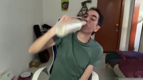 Snapshot of masked_latin_noir chatting on 13, 11, 2025 Masked Latin Noir online show from 13, 11, 2025