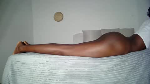 masked_shy_girl online show from 21, 4, 2026