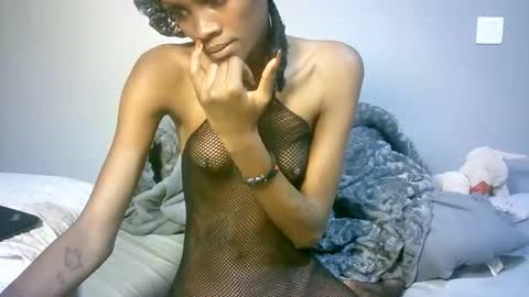 maskgang001 online show from 30, 9, 2025