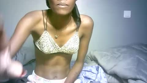 maskgang001 online show from 6, 3, 2026