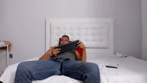 Snapshot of massagem_spa chatting on 28, 2, 2025 Lucas online show from 28, 2, 2025