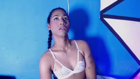 massielhot online show from 5, 10, 2025