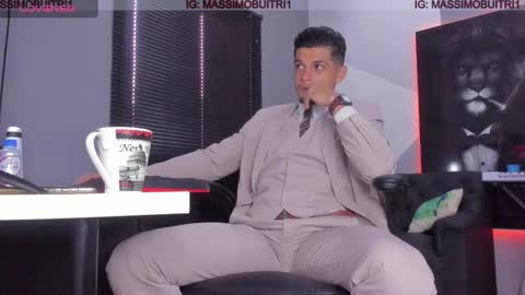 Snapshot of massimo_g chatting on 9, 1, 2025 I am Massimo online show from 9, 1, 2025