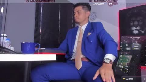 Snapshot of massimo_g chatting on 12, 1, 2025 I am Massimo online show from 12, 1, 2025