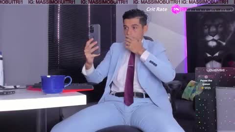 Snapshot of massimo_g chatting on 28, 9, 2025 I am Massimo online show from 28, 9, 2025