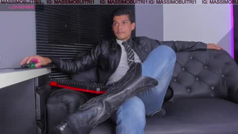 I am Massimo online show from 22, 4, 2026