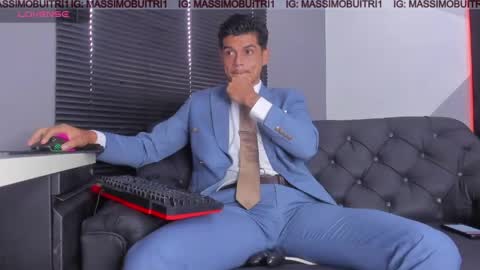 I am Massimo online show from 8, 6, 2026