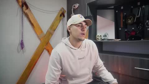 Snapshot of massimo_vidal chatting on 19, 9, 2025 massimo_vidal online show from 19, 9, 2025