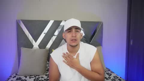 Snapshot of massimo_vidal chatting on 1, 10, 2025 massimo_vidal online show from 1, 10, 2025