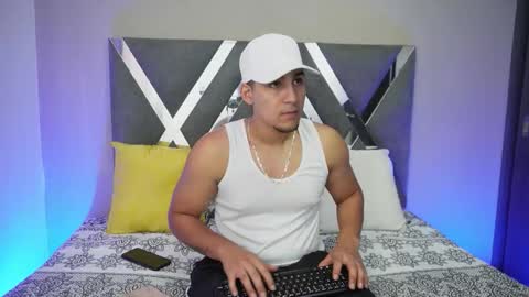 Snapshot of massimo_vidal chatting on 7, 10, 2025 massimo_vidal online show from 7, 10, 2025