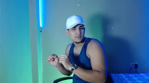 Snapshot of massimo_vidal chatting on 21, 11, 2025 massimo_vidal online show from 21, 11, 2025