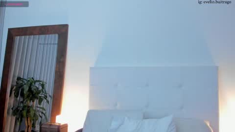 Eve   Independent model online show from 19, 2, 2025