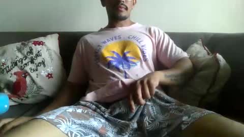Snapshot of master_leoo chatting on 11, 6, 2026 master_leoo online show from 11, 6, 2026