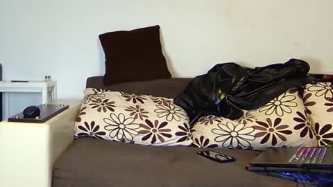 SIR online show from 1, 2, 2025