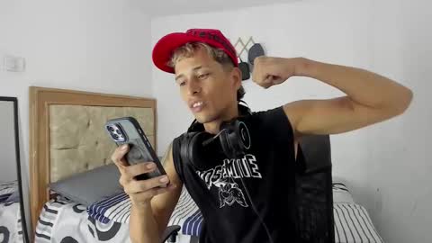 Snapshot of masteralda09 chatting on 11, 10, 2025 Alpha junior online show from 11, 10, 2025