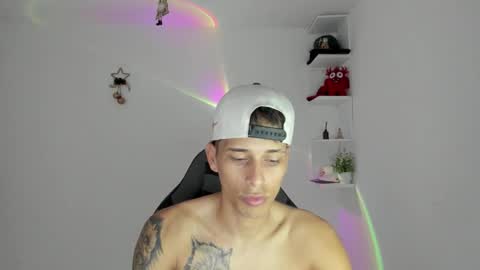 Snapshot of masteralda09 chatting on 27, 11, 2025 Alpha junior online show from 27, 11, 2025