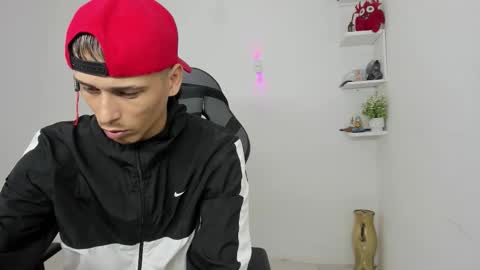 Snapshot of masteralda09 chatting on 30, 11, 2025 Alpha junior online show from 30, 11, 2025