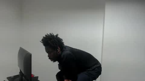 Masterdomfuck online show from 27, 4, 2026