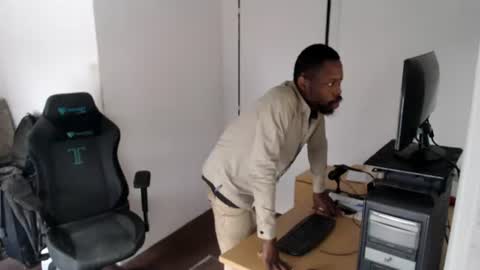 Masterdomfuck online show from 25, 7, 2026