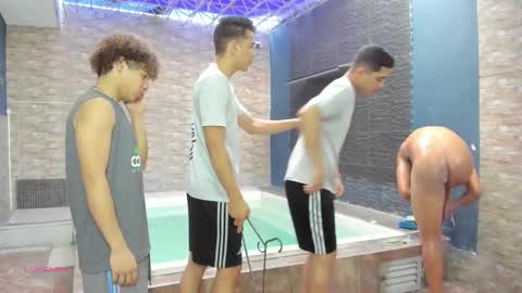 Snapshot of masters_sexx chatting on 24, 9, 2025 Team Cris Darwin- Fernando- Stiven- David online show from 24, 9, 2025