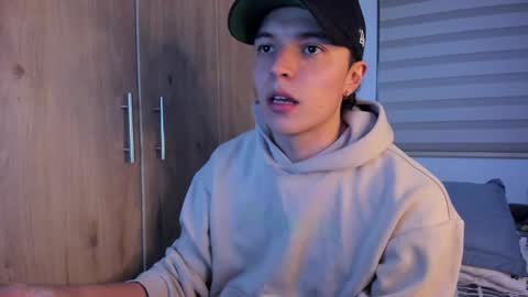 mastrangelo_x online show from 19, 9, 2025