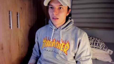 mastrangelo_x online show from 25, 4, 2026